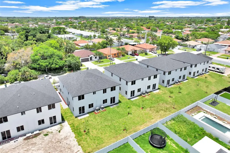 22555 SW 125th Ave, Miami, FL 33170 - #2