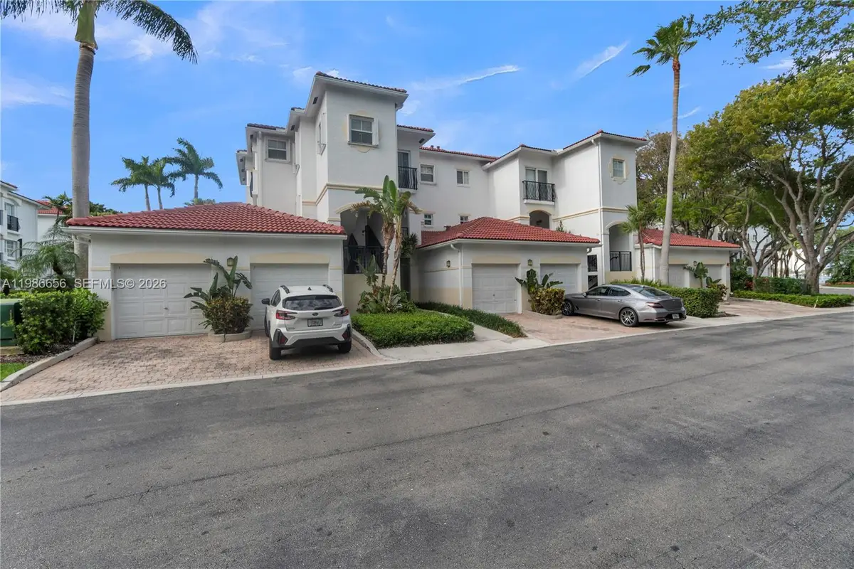 3235 NE 184th St #11103, Aventura, FL 33160 - #1