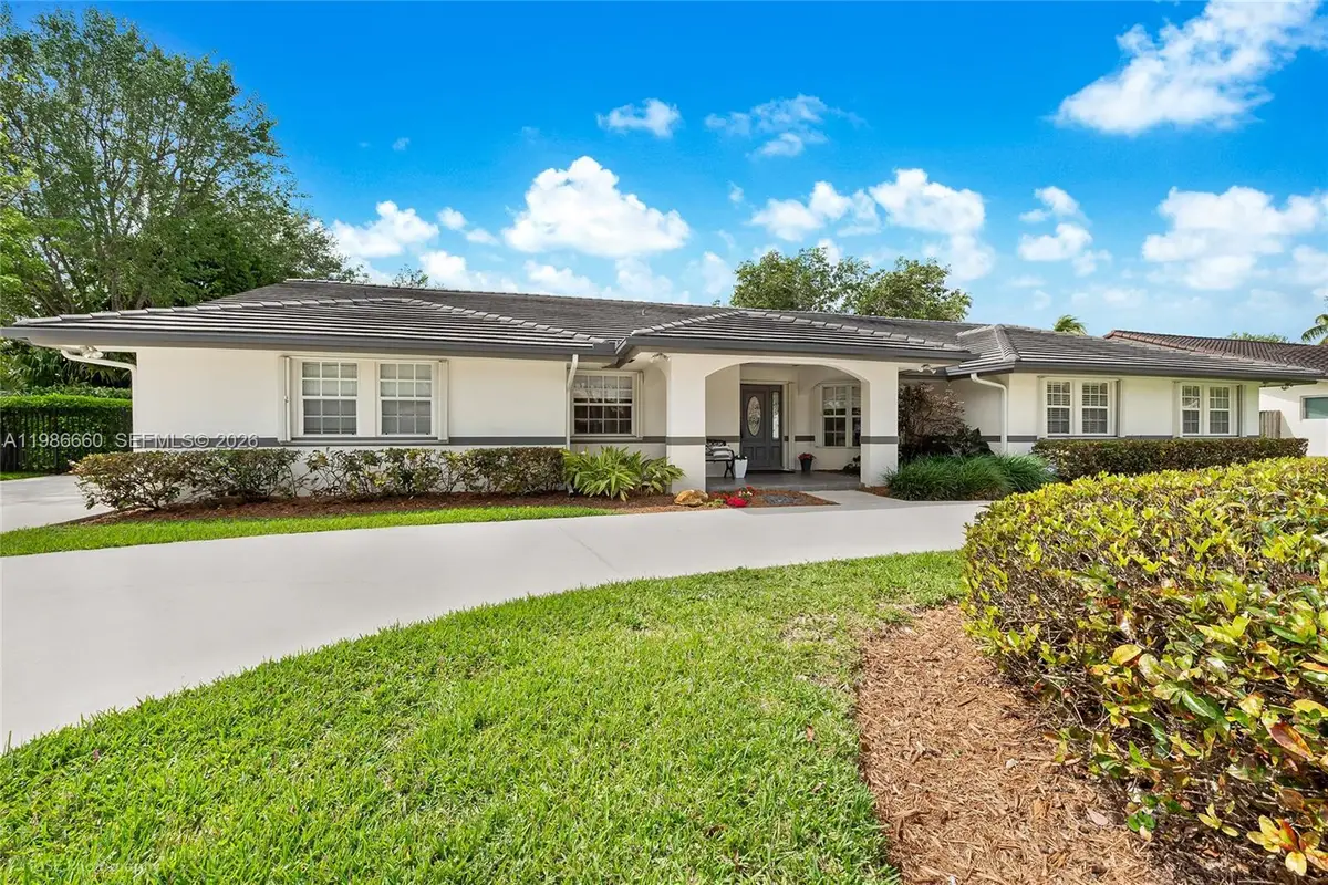 10422 SW 121st St, Miami, FL 33176 - #1