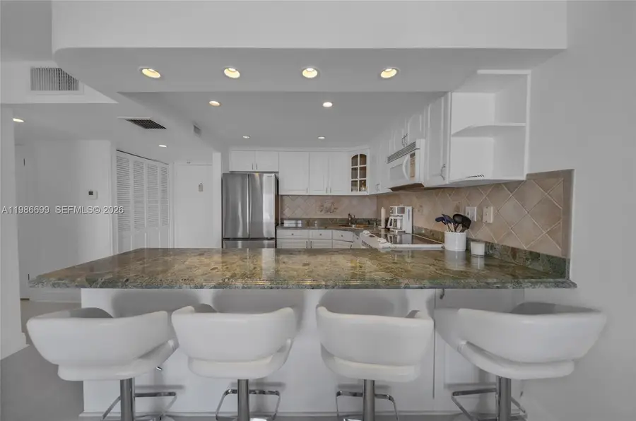 465 Ocean Dr #1102, Miami Beach, FL 33139 - #3