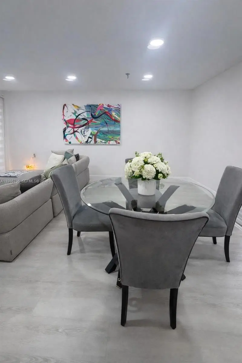 671 NE 195th St #219-E, Miami, FL 33179 - #2