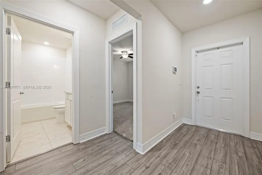 3125 Buttonwood Ct, Lauderdale Lakes, FL 33311 - #3