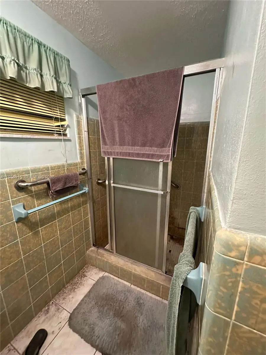 258 SW 8th St, Dania Beach, FL 33004 - #3