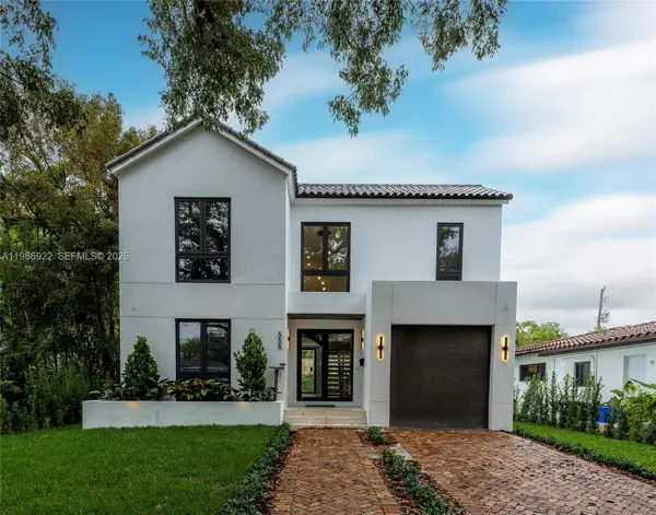 555 Catalonia Ave, Coral Gables, FL 33134