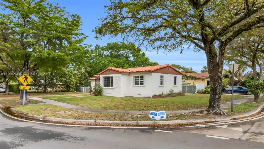 1081 SW 63rd Ave, West Miami, FL 33144 - #2