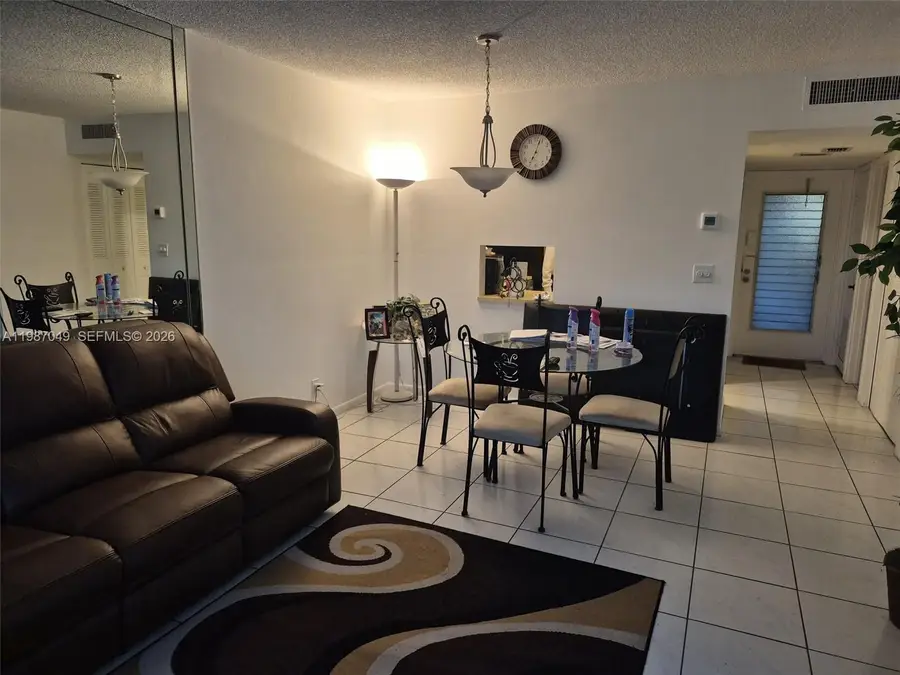 200 Ashbury Rd #307, Hollywood, FL 33024 - #3