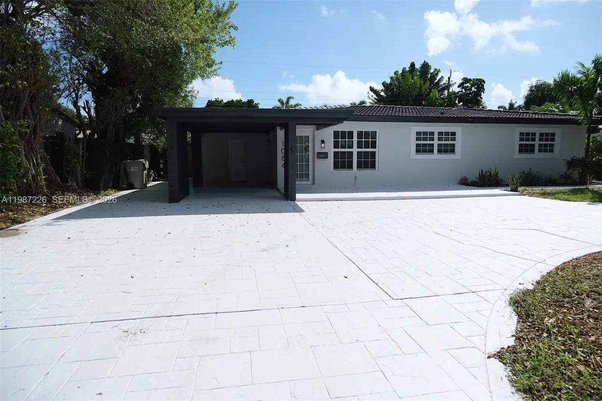 1084 SW 4th Ave, Pompano Beach, FL 33060 - #1