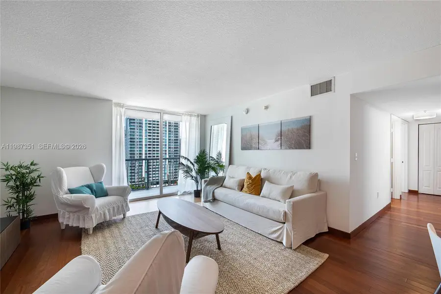 1200 Brickell Bay Dr #2824, Miami, FL 33131 - #2