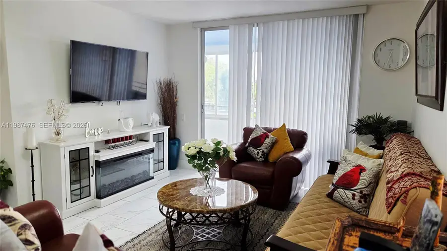 9400 Lime Bay Blvd #315, Tamarac, FL 33321 - #2