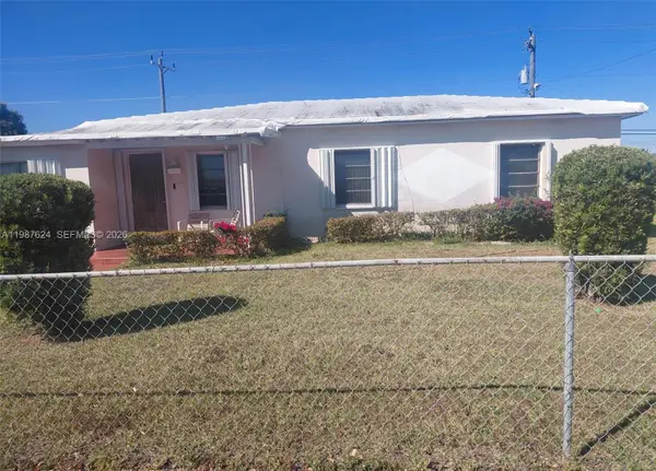 10845 Perry Dr, Miami, FL 33176