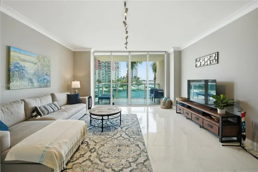 3330 NE 190th St #310, Aventura, FL 33180 - #3