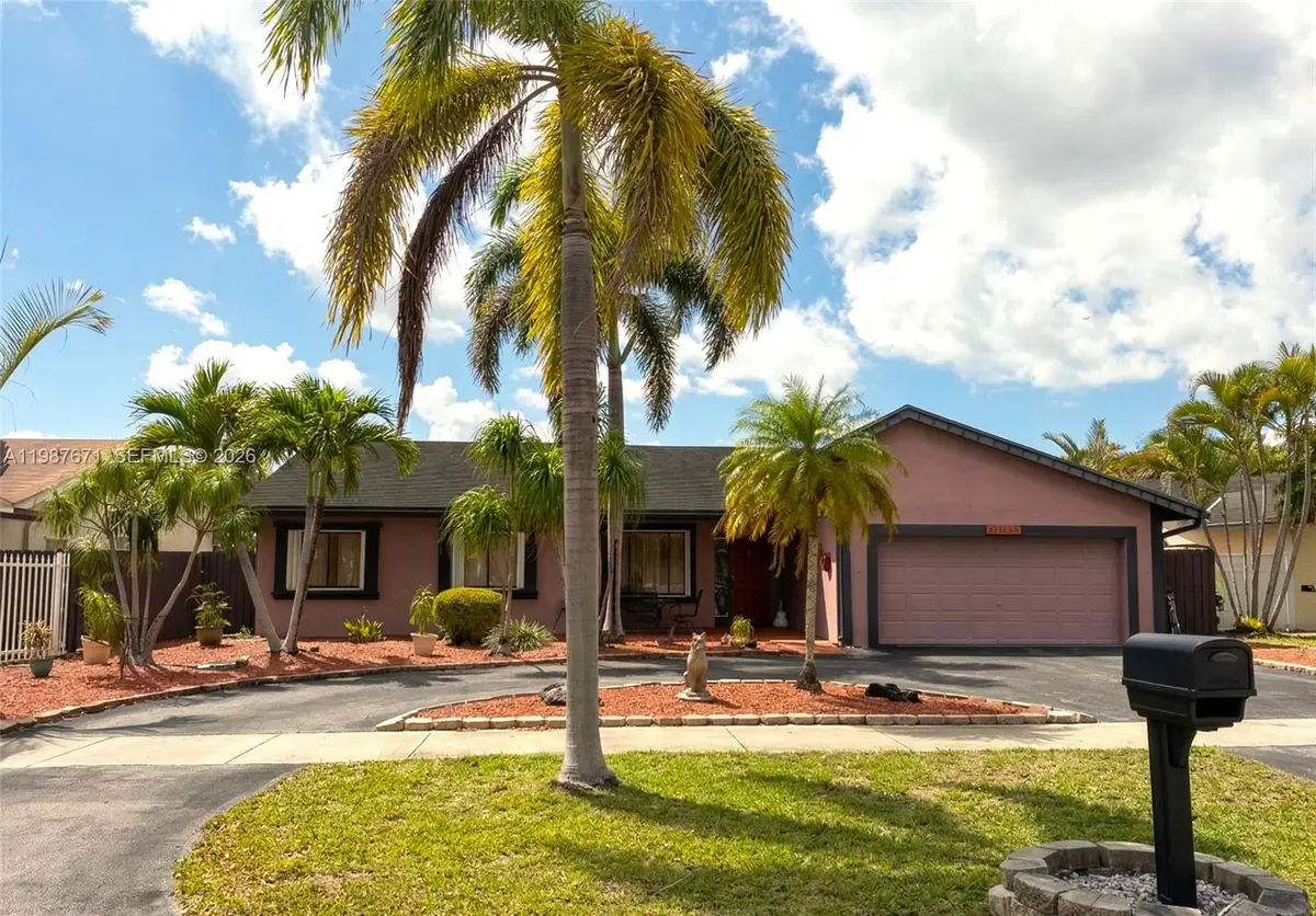 10520 SW 142nd Ave, Miami, FL 33186 - #1