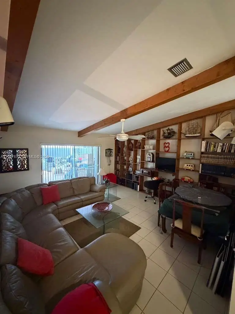 10520 SW 142nd Ave, Miami, FL 33186 - #3