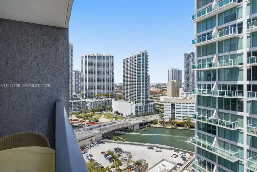 31 SE 6th St #2504, Miami, FL 33131 - #2