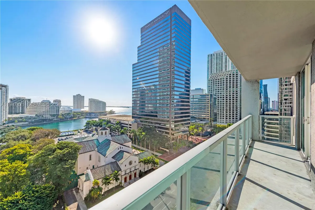 500 Brickell Ave #1402, Miami, FL 33131 - #1
