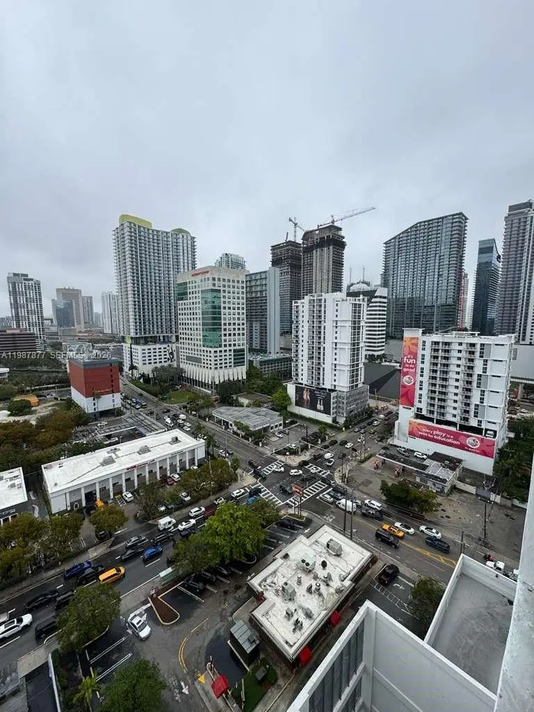 239 SW 9th St #1704, Miami, FL 33130 - #1