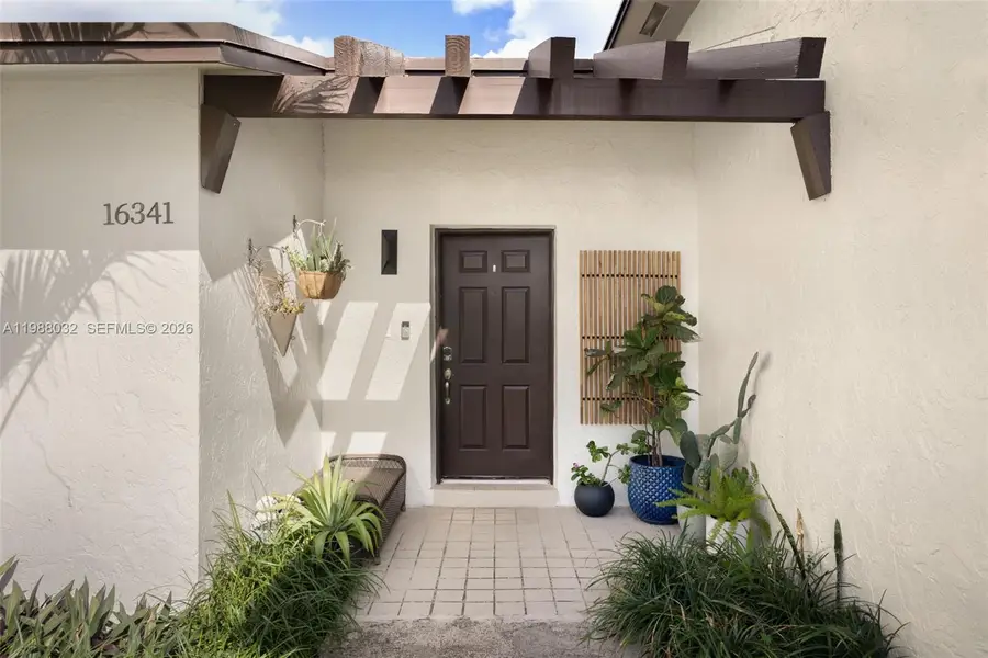 16341 SW 104th Ave, Miami, FL 33157 - #2
