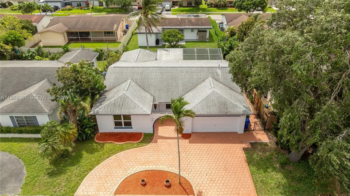 8970 Johnson St, Pembroke Pines, FL 33024 - #1