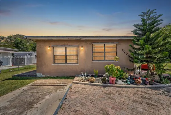 26672 SW 137th Ct, Miami, FL 33032