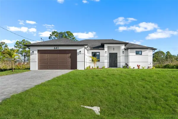 641 Camilla, Lehigh Acres, FL 33974