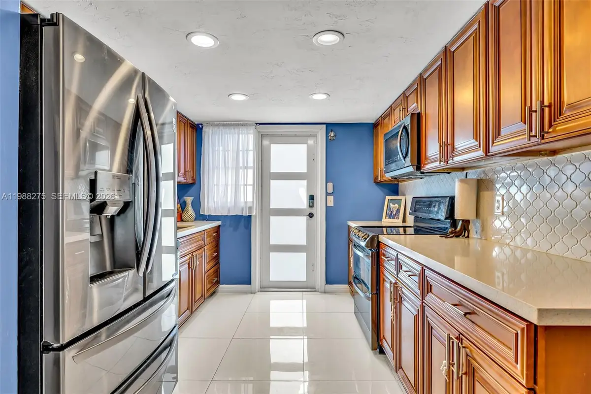 1400 S 19th Ave #1, Hollywood, FL 33020 - #1