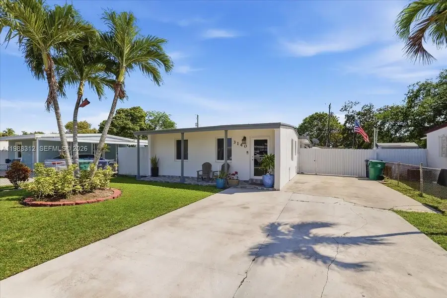 3140 NW 97th St, Miami, FL 33147 - #2