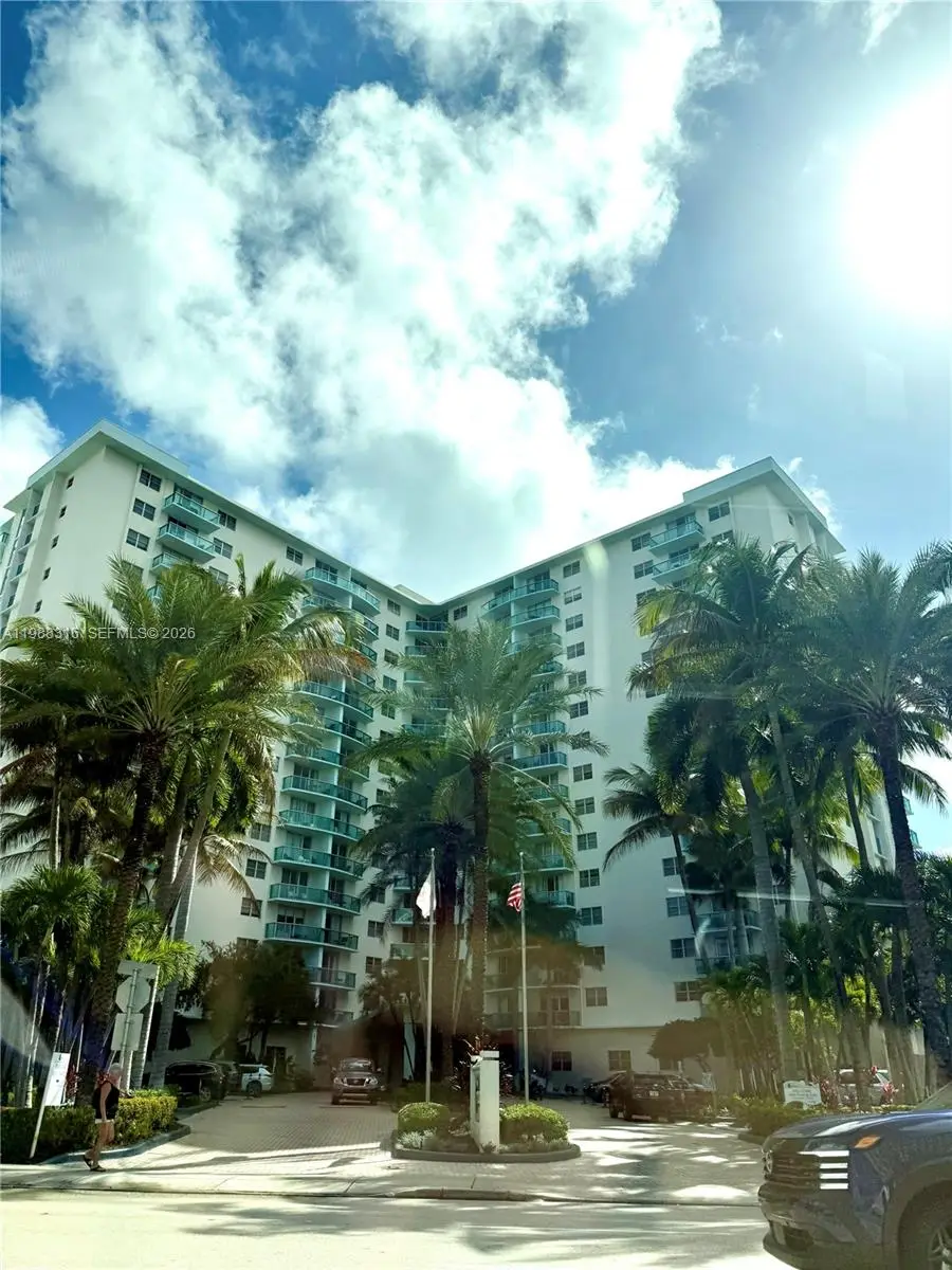 3901 S Ocean Dr #5W, Hollywood, FL 33019 - #1