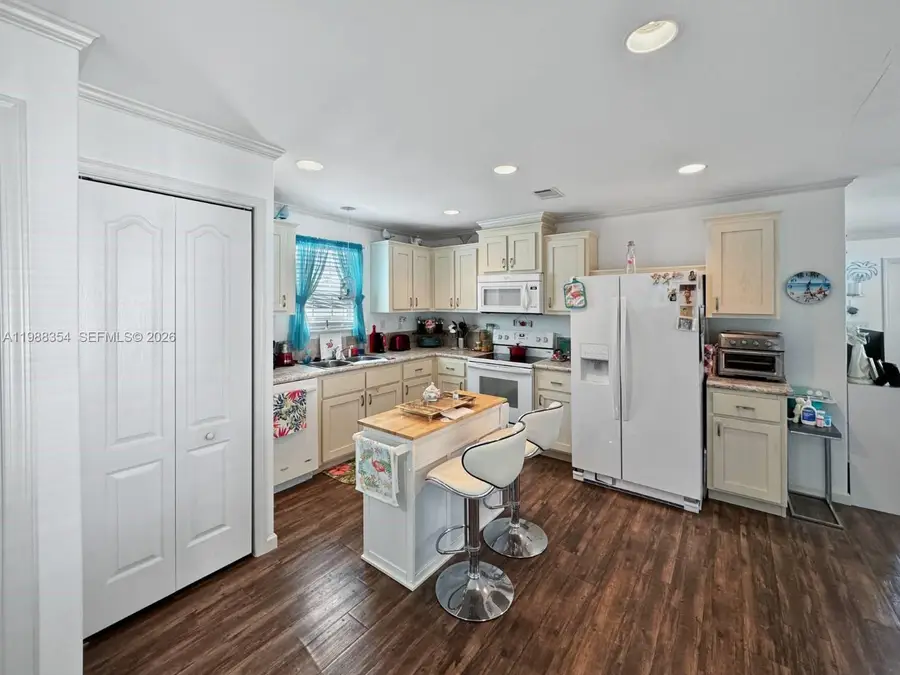 3001 SW 18th Ter, Fort Lauderdale, FL 33315 - #3