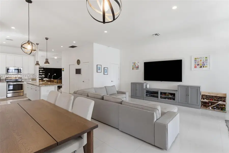 3407 Day Ave #3407, Miami, FL 33133 - #2