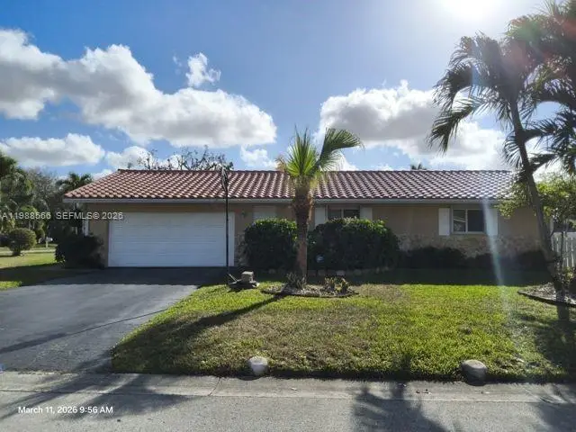 11560 NW 31st St, Coral Springs, FL 33065 - #1