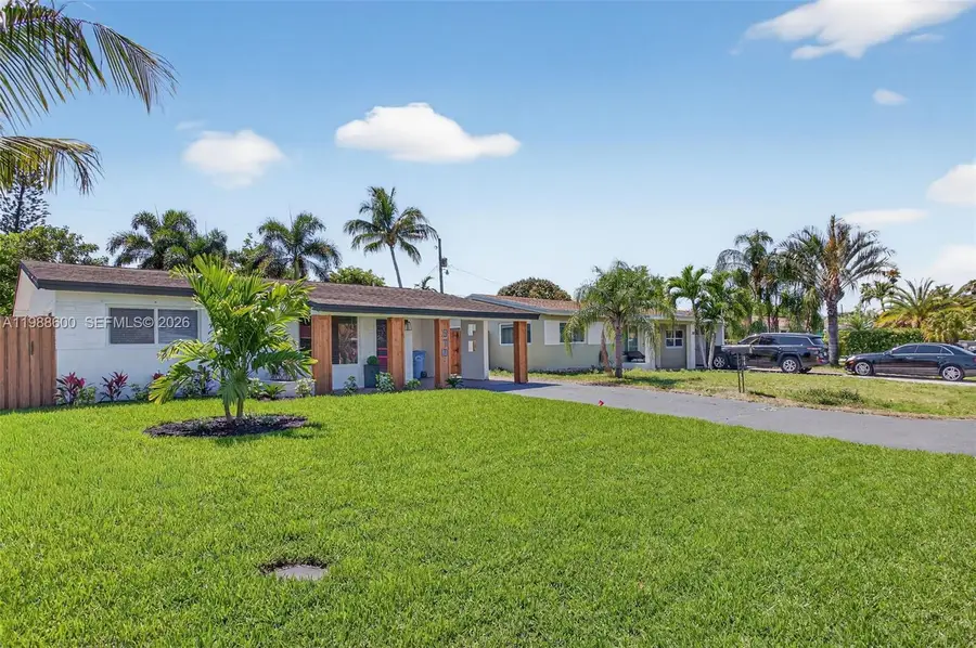 370 NW 48th Ct, Oakland Park, FL 33309 - #2
