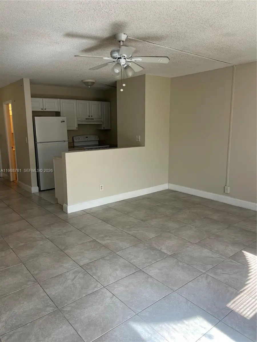 2701 Riverside Dr #308-B, Coral Springs, FL 33065 - #3