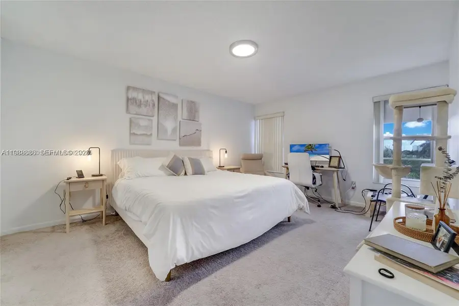 2455 Flamingo Dr #504, Miami Beach, FL 33140 - #2