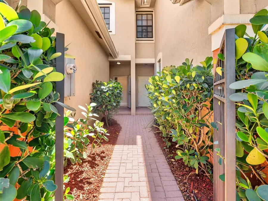 4126 Forest Dr, Weston, FL 33332 - #2