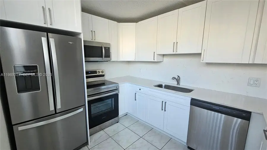 9480 Tangerine Pl #101, Davie, FL 33324 - #3