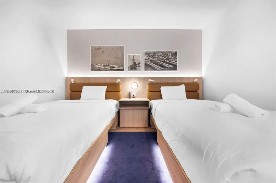 159 NE 6 St #1617, Miami, FL 33132 - #3