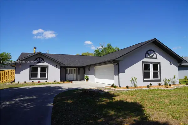 563 Presque Isle Dr, Port Charlotte, FL 33954