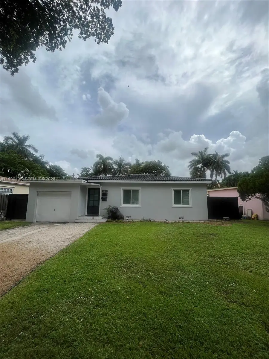531 Forrest Dr, Miami Springs, FL 33166 - #1