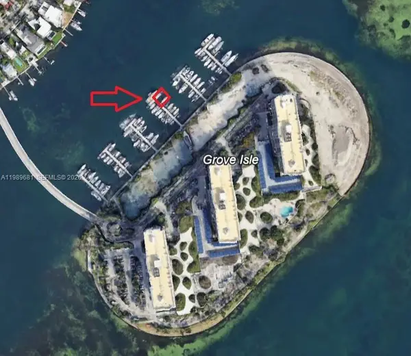 4 Grove Isle Drive Slip D-10, Miami, FL 33133