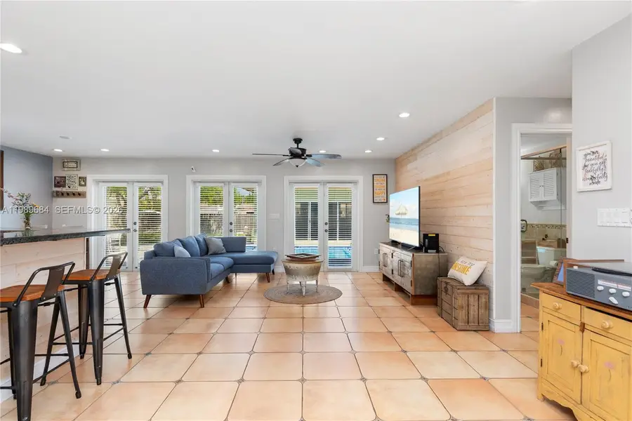 8535 SW 186th St, Cutler Bay, FL 33157 - #2