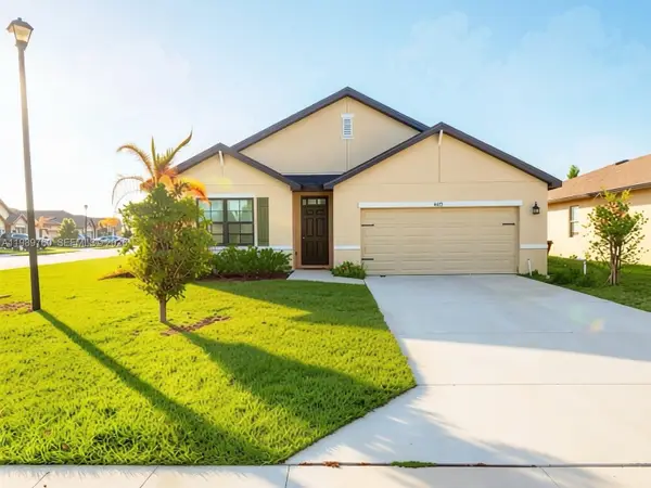 6479 NW Castlebrook Ave, Port St Lucie, FL 34983