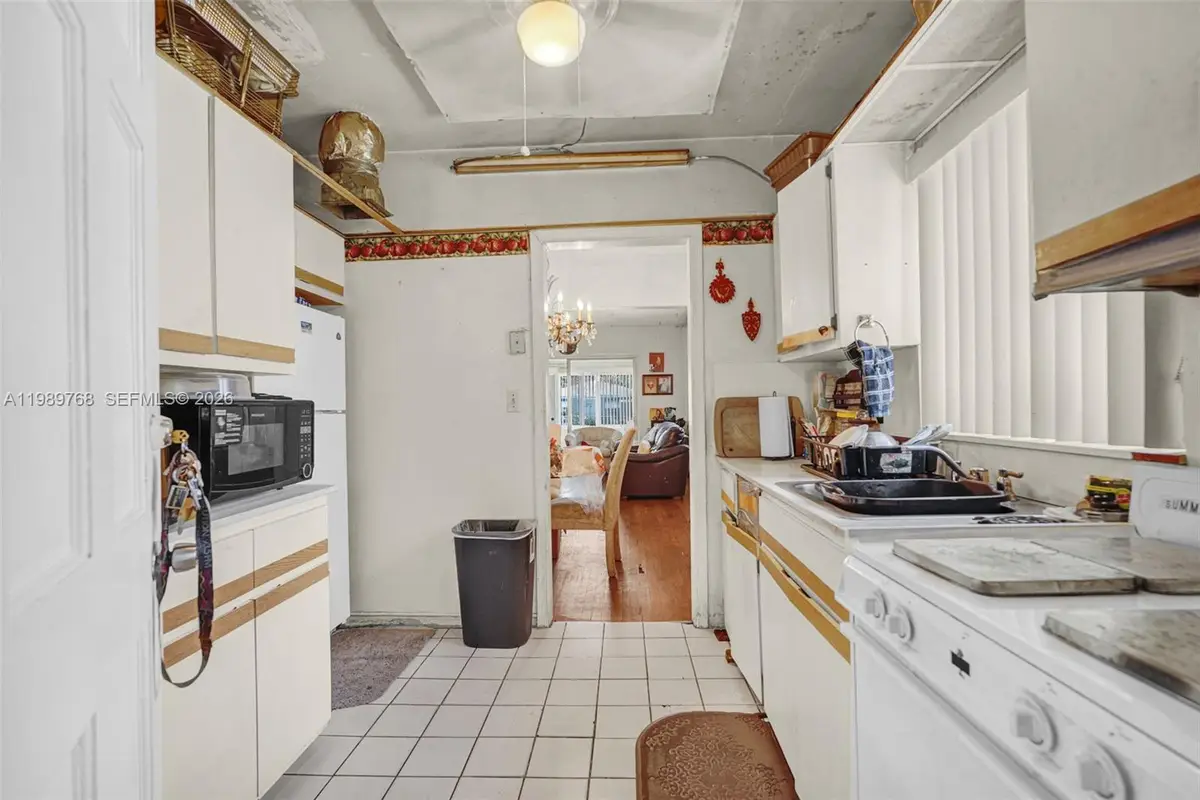 1451 NW 43rd St, Miami, FL 33142 - #1