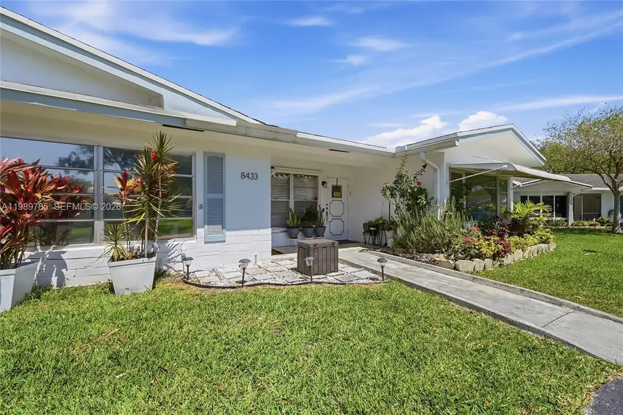 8431 NW 12th St #D68, Plantation, FL 33322 - #3