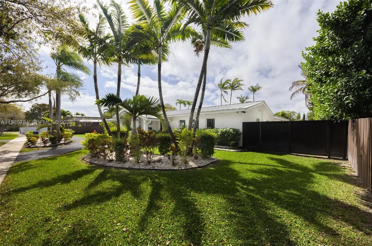 17520 SW 89th Ave, Palmetto Bay, FL 33157 - #1