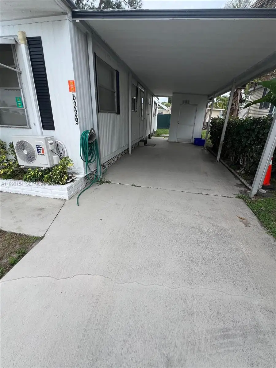 639 S Ash Lane, Atlantis, FL 33462 - #2