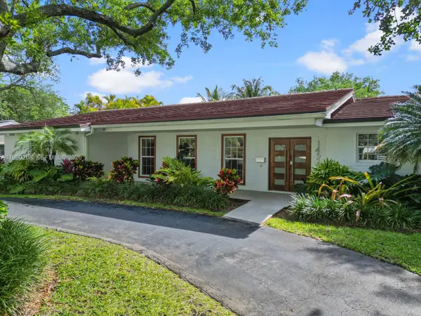 14525 SW 84th Ave, Palmetto Bay, FL 33158