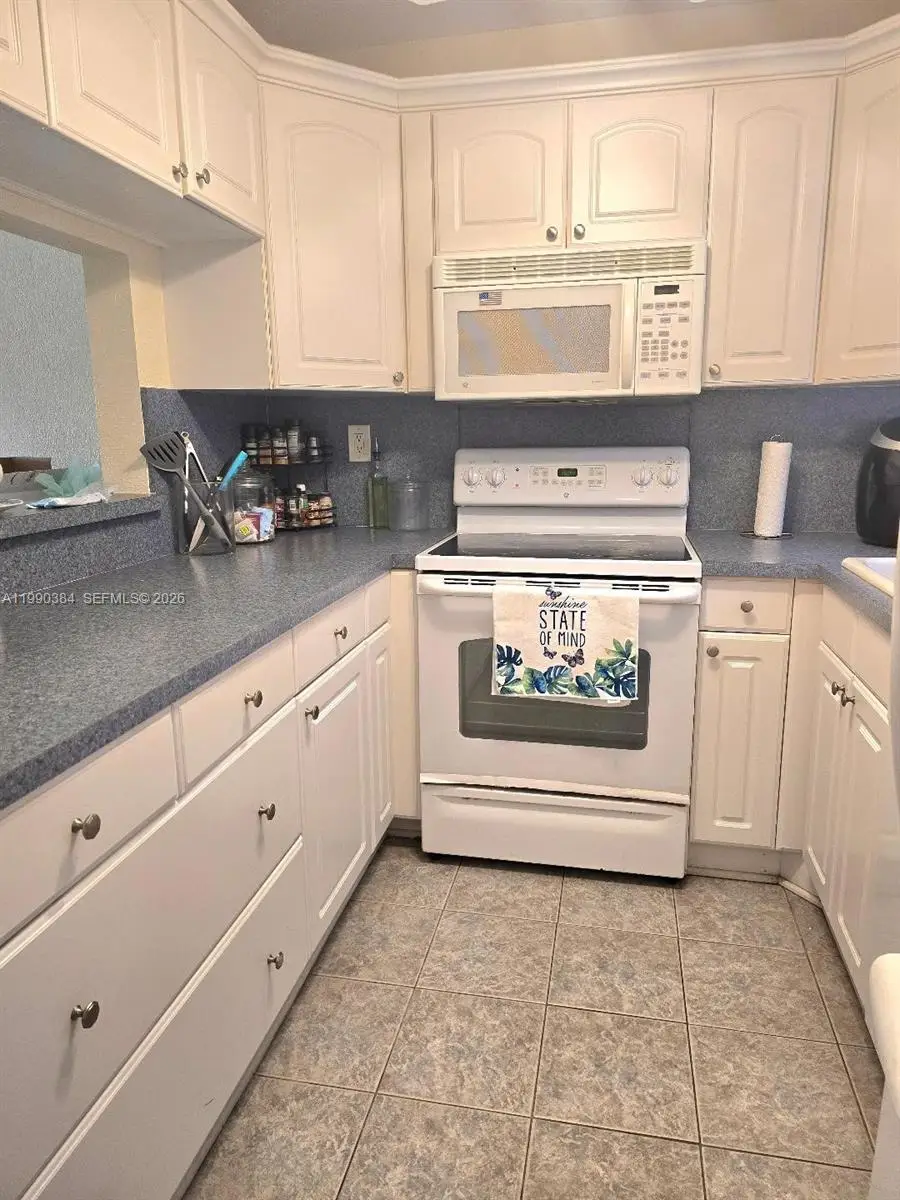 2998 E Sunrise Lakes Dr #111, Sunrise, FL 33322 - #3