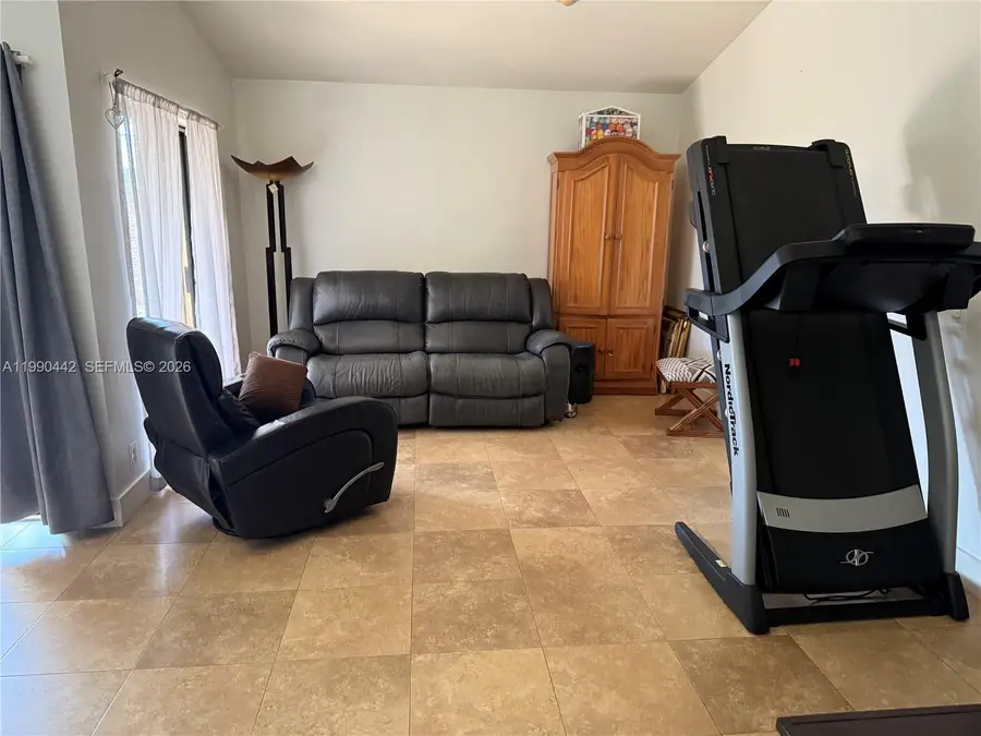 6360 NW 170th Ter, Hialeah, FL 33015 - #3