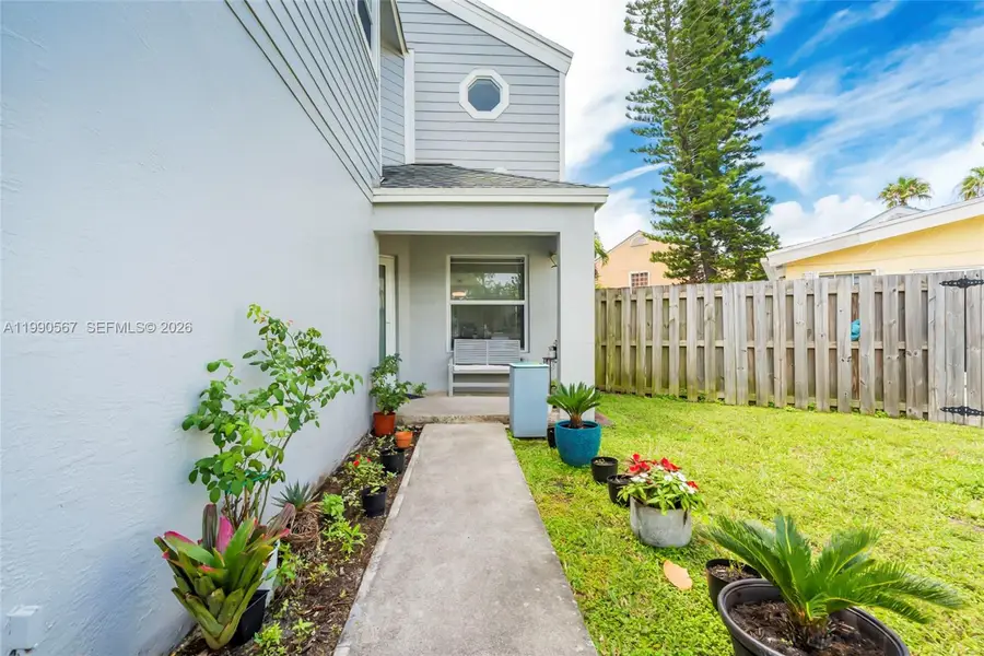 10020 SW 223rd Ln, Cutler Bay, FL 33190 - #3