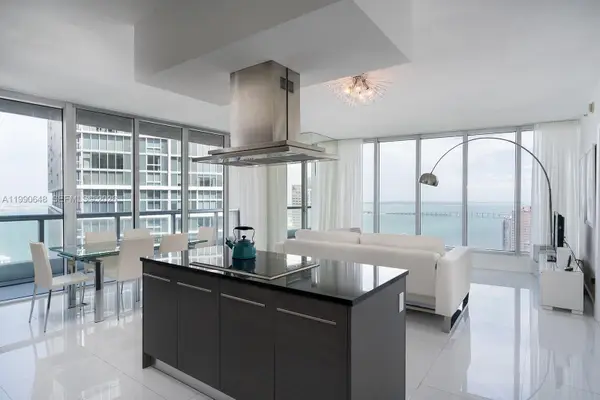 485 Brickell Ave #4110, Miami, FL 33131